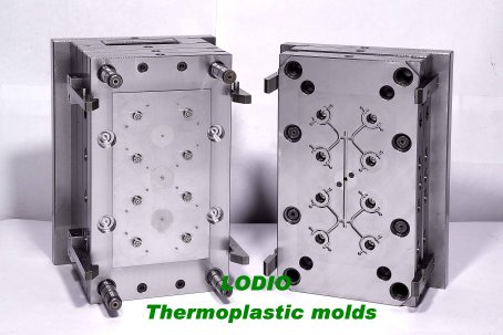 Plastic Injection Mold