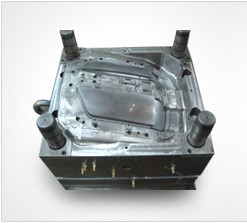 Plastic mold