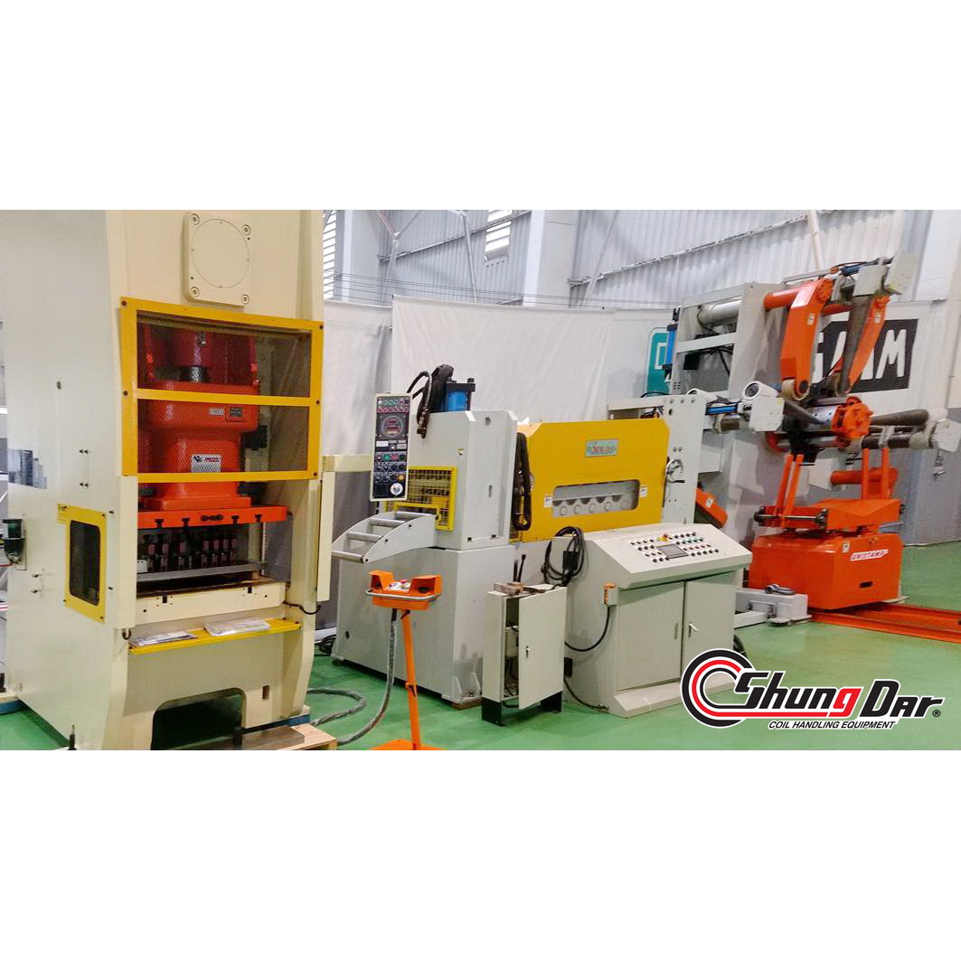 SNR10&SNR12- NC Feeder、Straightener & Uncoiler 3in1 Machine_SNR6 Series-SNR10&SNR12系列