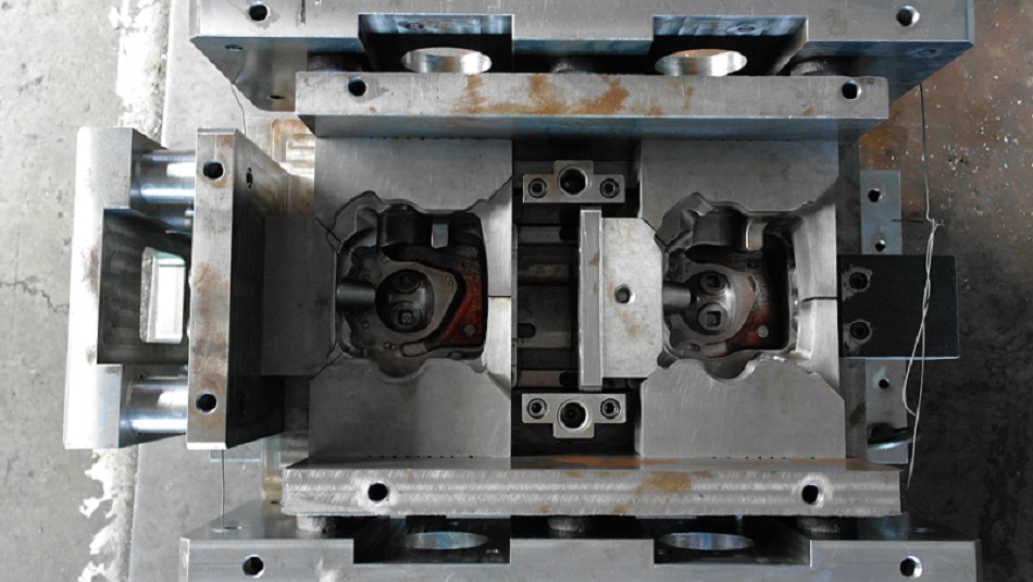 (Copy)-Gravity die casting mold