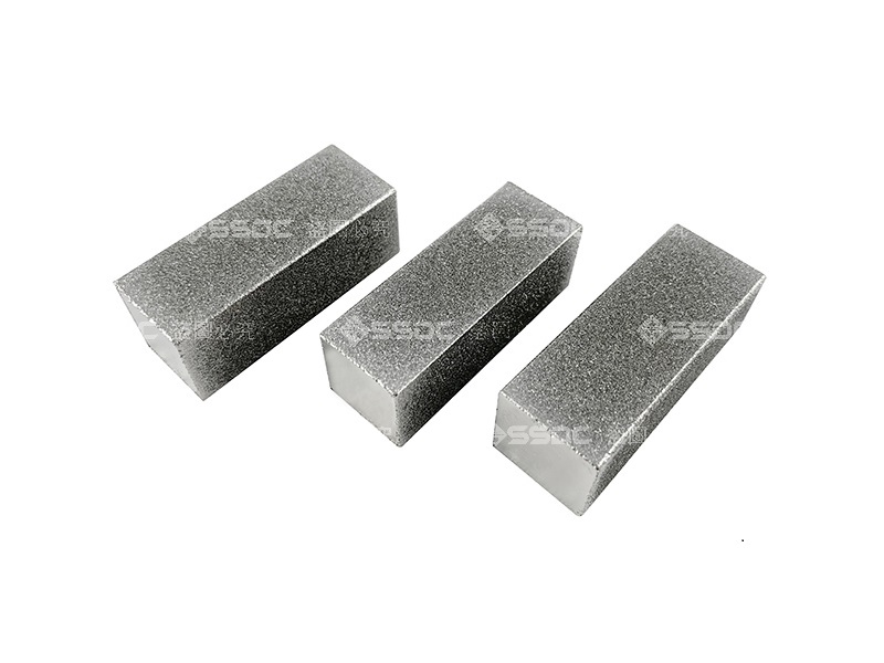 Diamond sliding block