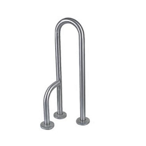 Grab Bar Mounted With 3 Outrigger-70035