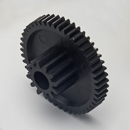 Spur gear