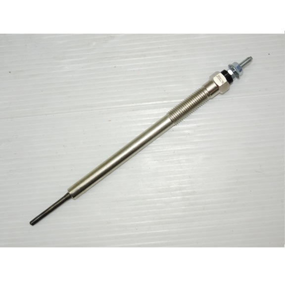  Car Glow Plug For Mitsubishi L200 Triton 3.2 Diesel 4M41-A42MB043