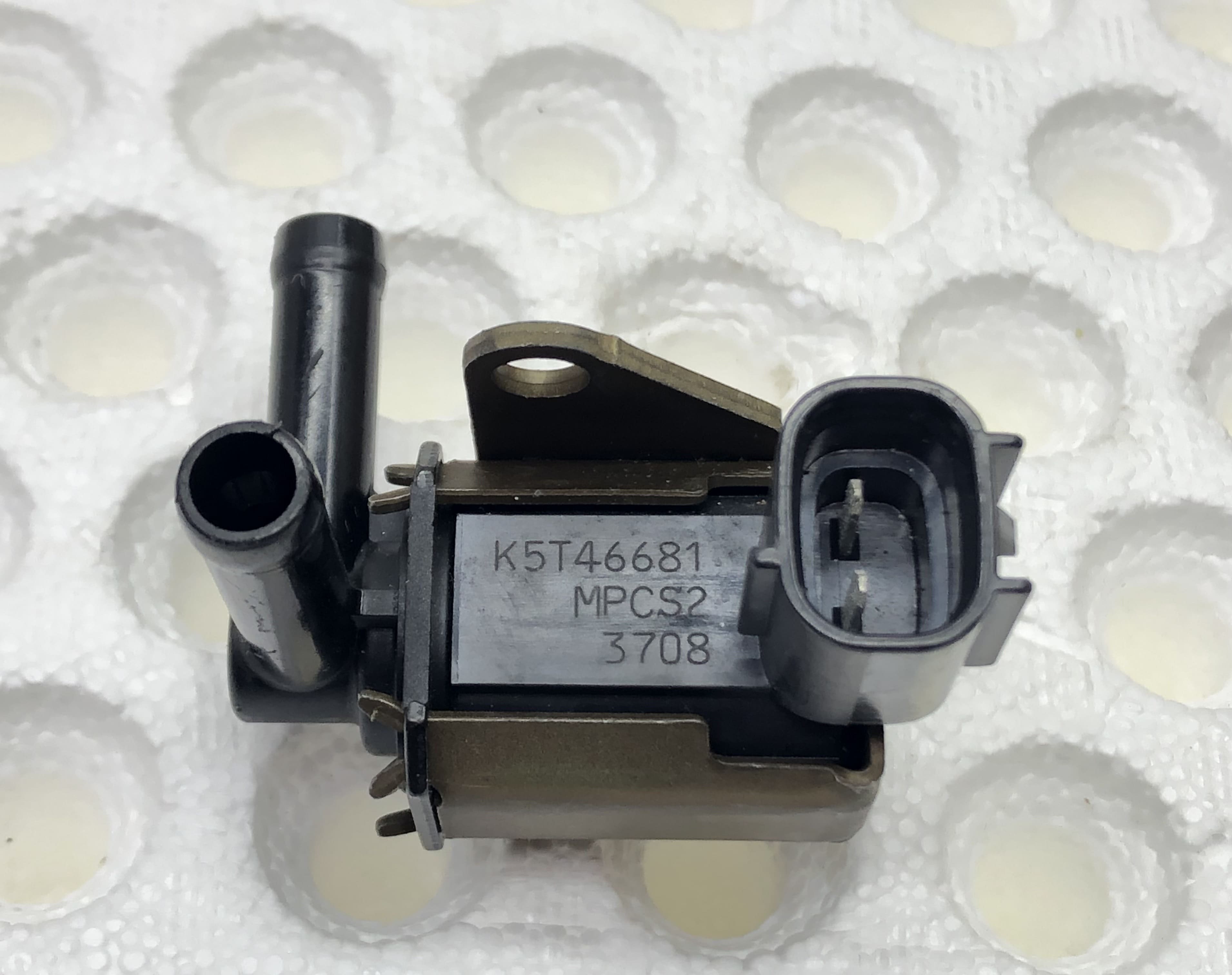 Solenoid Vacuum Valve  FOR HONDA-OE:K36162-RAA-K01、K5T46681-36162-RAA-K01、K5T46681